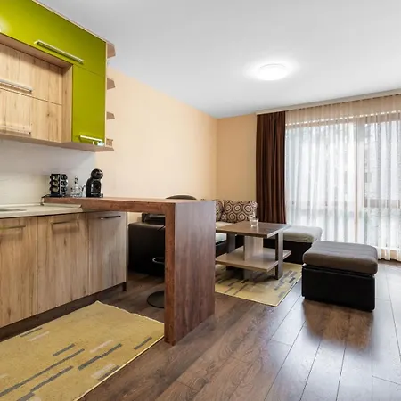 Lägenhet Comfortable 1br W/ Balcony & Free Parking Plovdiv